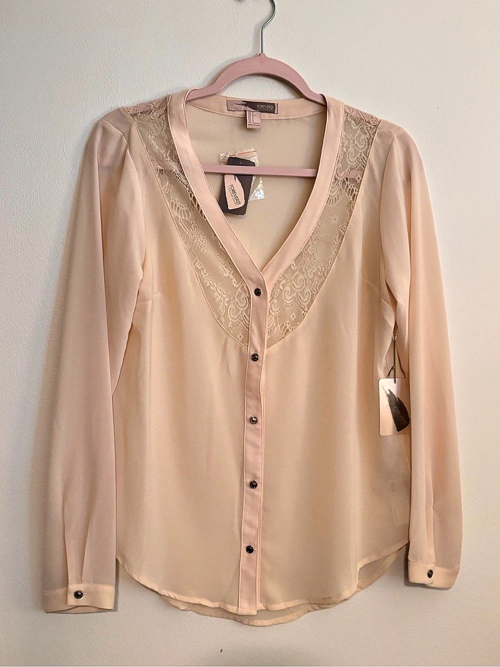 Forever 21 Lace Detail Blouse in Cream Small NWT